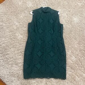 Antonio Melani Elegant Green Lace Sleeveless Dress